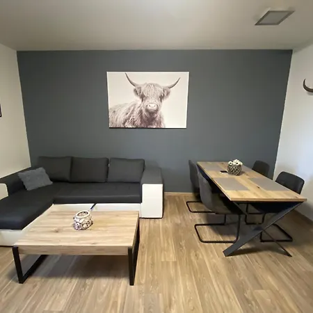 černý Tulipán - 3 * Plzeň